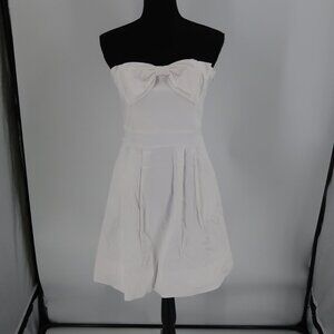 Gretchen Scott Designs White Strapless Dress w Bow Front Detail Size Medium NWT